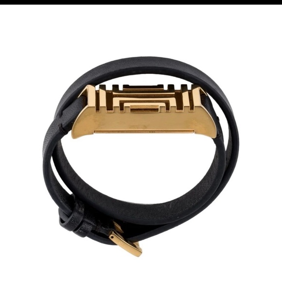 TORY BURCH Fitbit Bracelet with Dust Cover -EUC - Picture 2 of 5